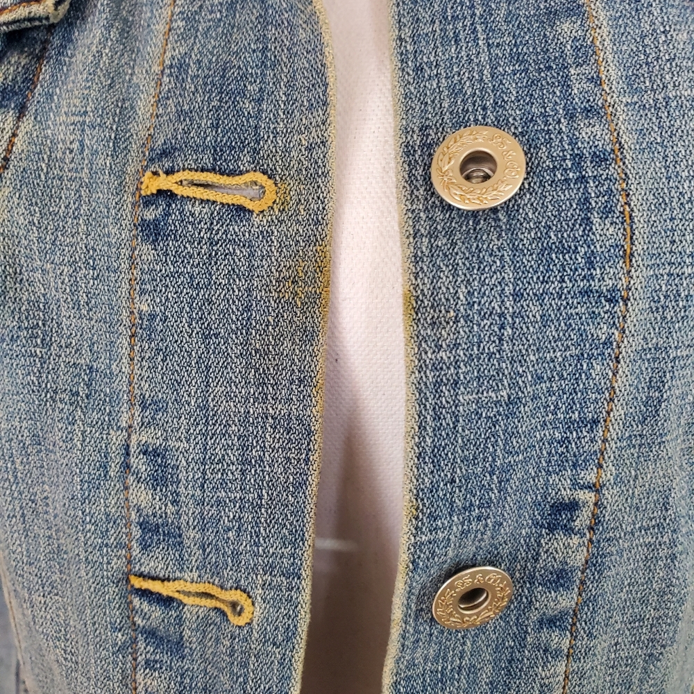 Levi's Denim Jacket - Picture 2 of 10